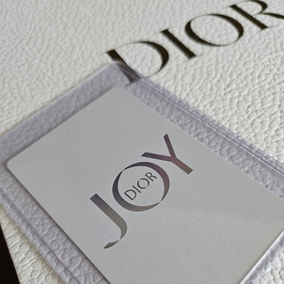 Dior KING OF HEARTS Playing Card with Holographic Detail In Solid Case - Picture 2 of 4